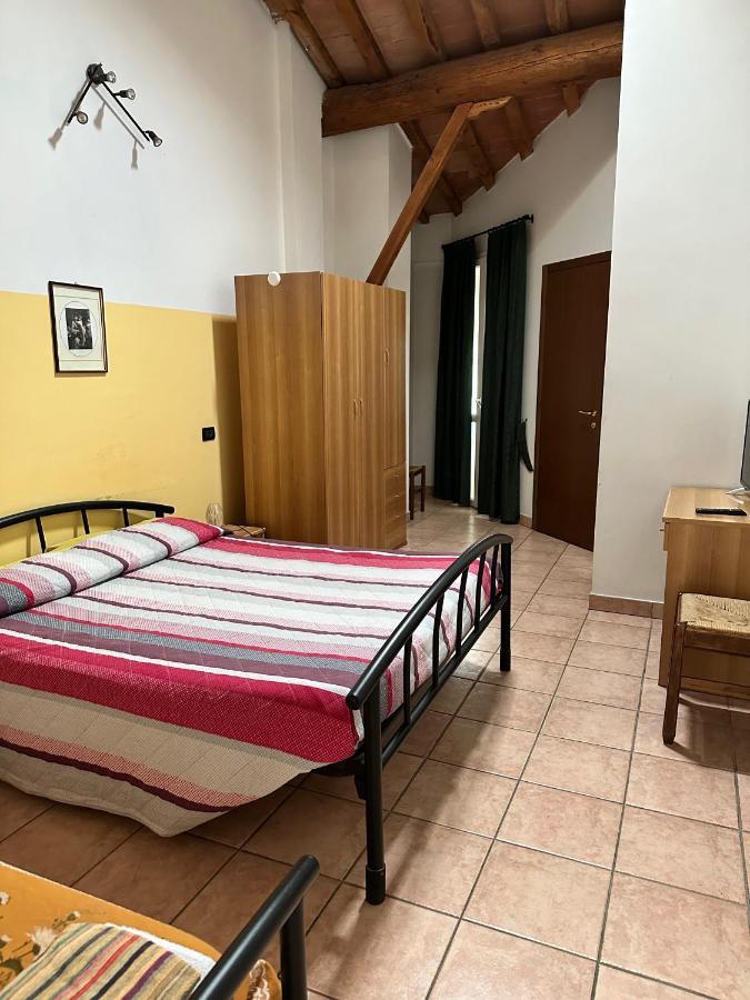 Agriturismo La Rasdora Porto Mantovano Zewnętrze zdjęcie